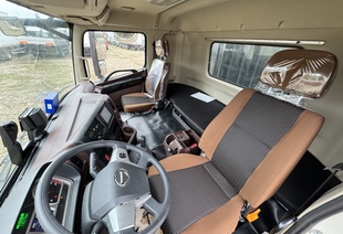 HINO 700 6×2 (МРМ 20т) БОРТ-ТЕНТ СДВИЖНЫЕ ШТОРЫ И КРЫША 9,26м